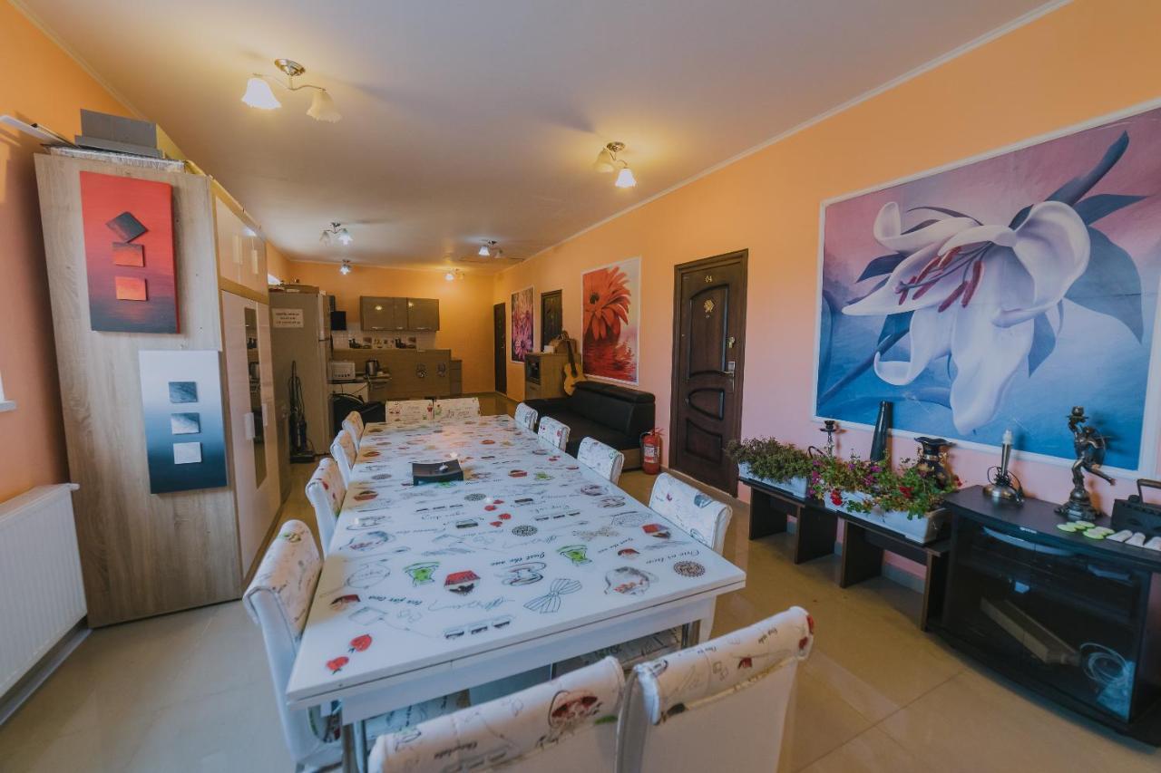 Hostel Denisa Buzău Extérieur photo